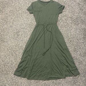 Elegant Green Maxi Dress